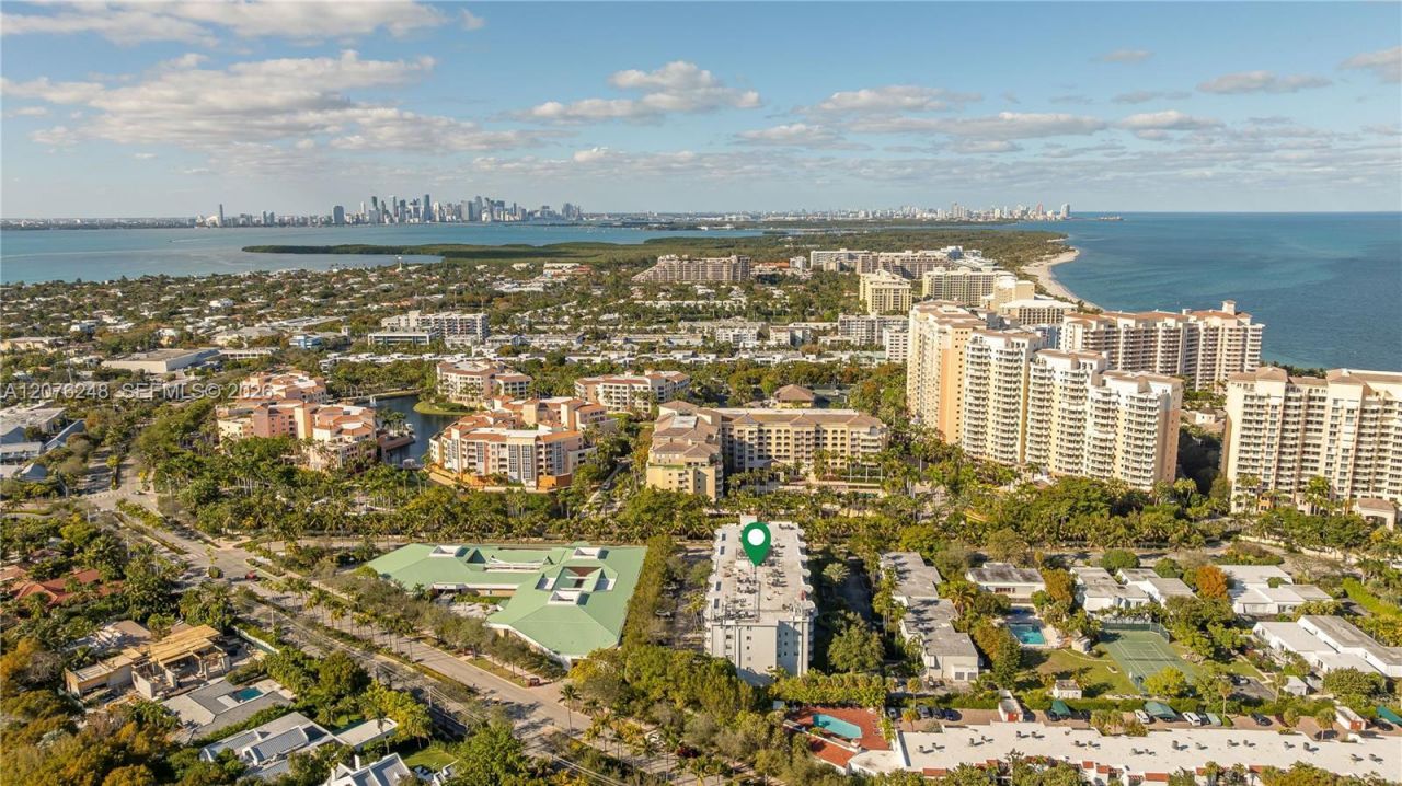 210 Sea View Dr , Unit 207, Key Biscayne, FL 33149 Photo