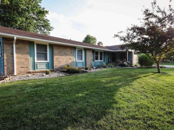 17334 Lee Lane, Harlan, IN 46743