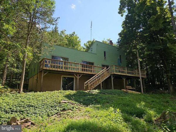 6074 COVERED BRIDGE ROAD, PIPERSVILLE, PA 18947