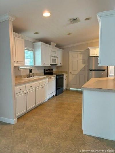 1455 90th Avenue , Vero Beach, FL 32966 Photo