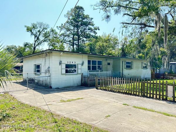 3243 DE CARLO Lane, Jacksonville, FL 32277