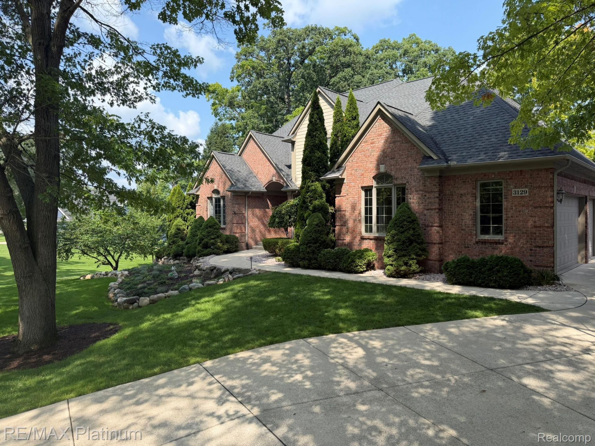 3129 Sand Pebble Cove Drive, Hamburg Township, Mi 48169 Main Photo