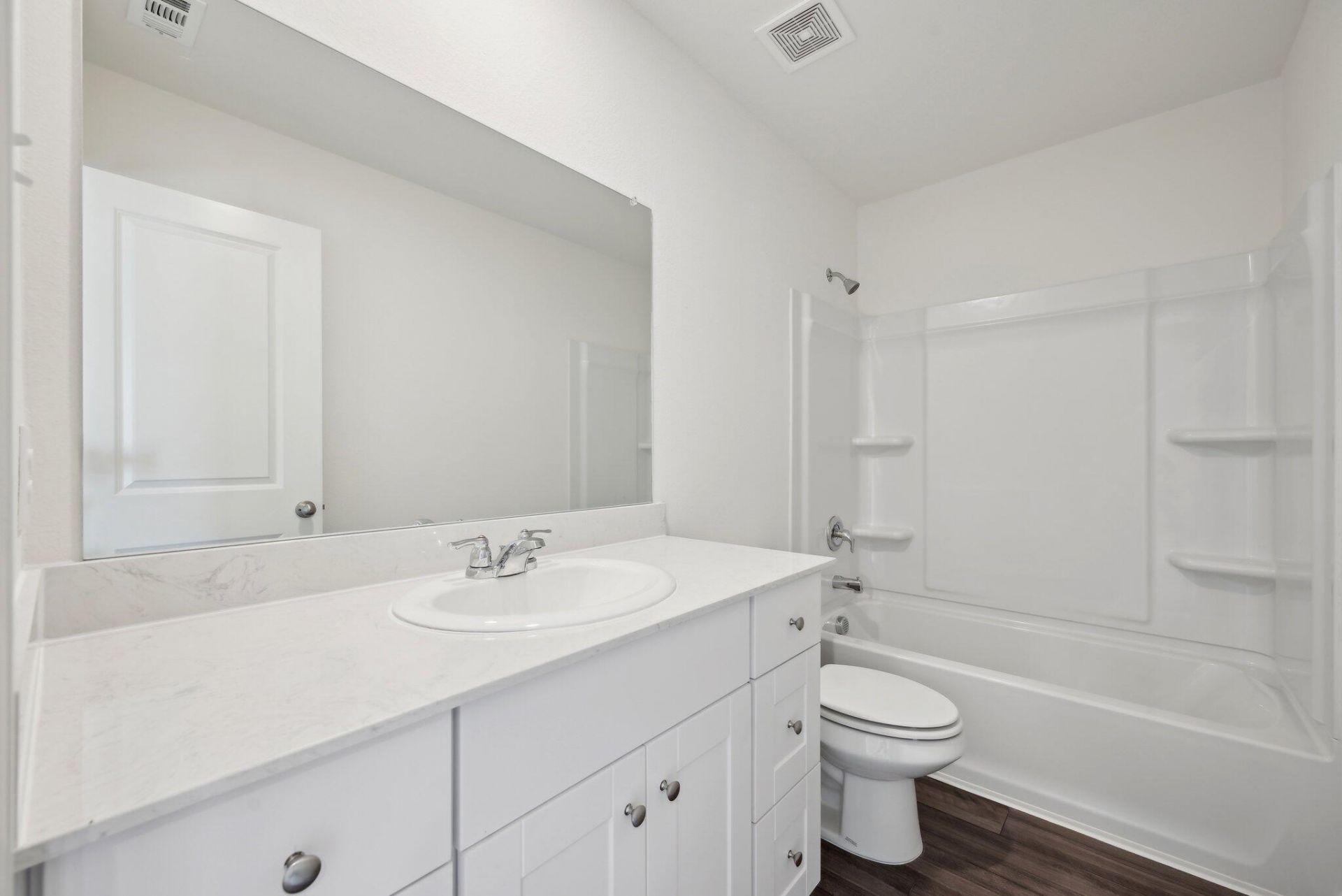 5328 Cottage Landing Drive Photo 7