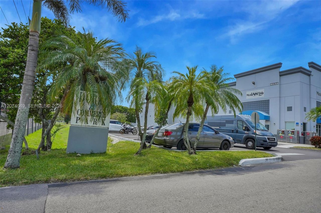 5900 NW 97th Ave, Unit C-1 and C-, Doral, FL 33178 Photo