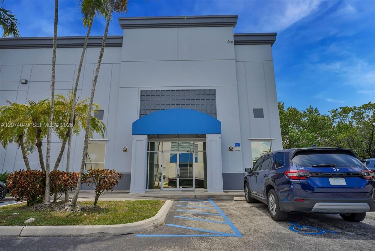 5900 NW 97th Ave, Unit C-1 and C-, Doral, FL 33178 Photo
