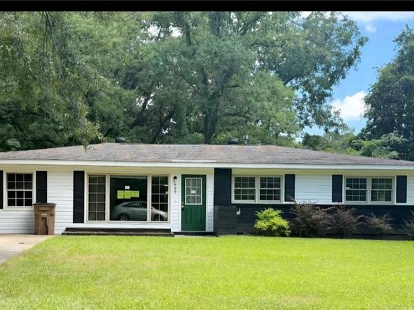 655 Wilshire Road, Mobile, AL 36609