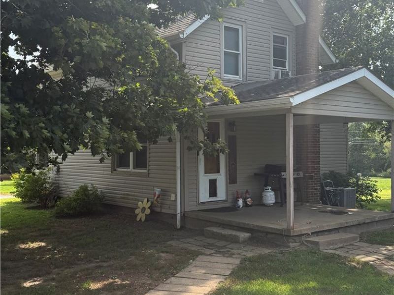 303 Wertz Street, Dalton, OH 44618 Photo 2