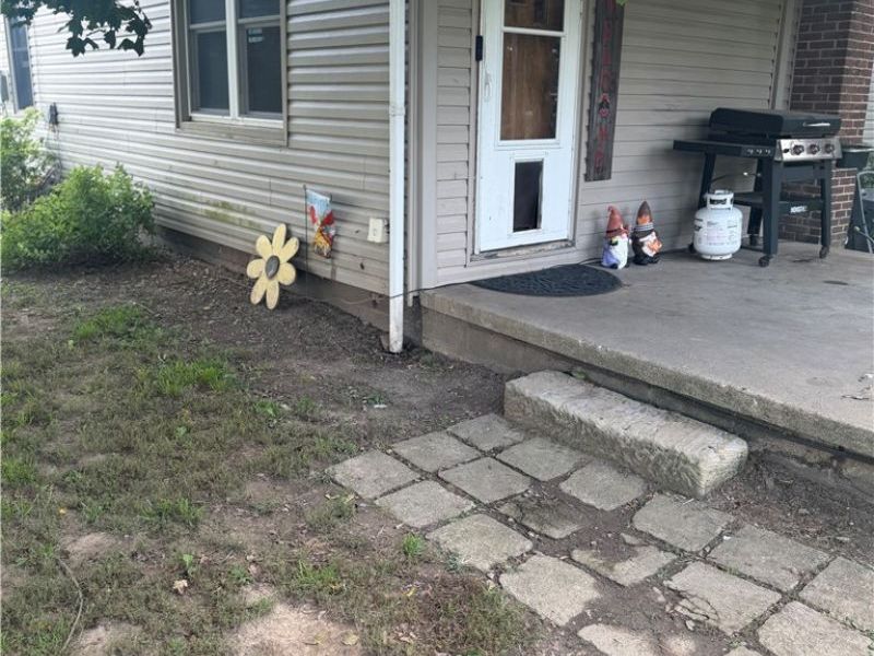 303 Wertz Street, Dalton, OH 44618 Photo 4