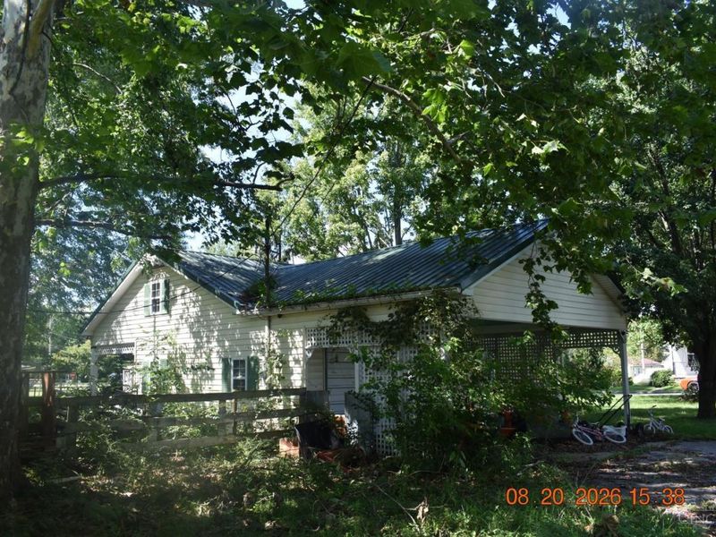49 W Sycamore Street, Winchester, OH 45697 Photo 8