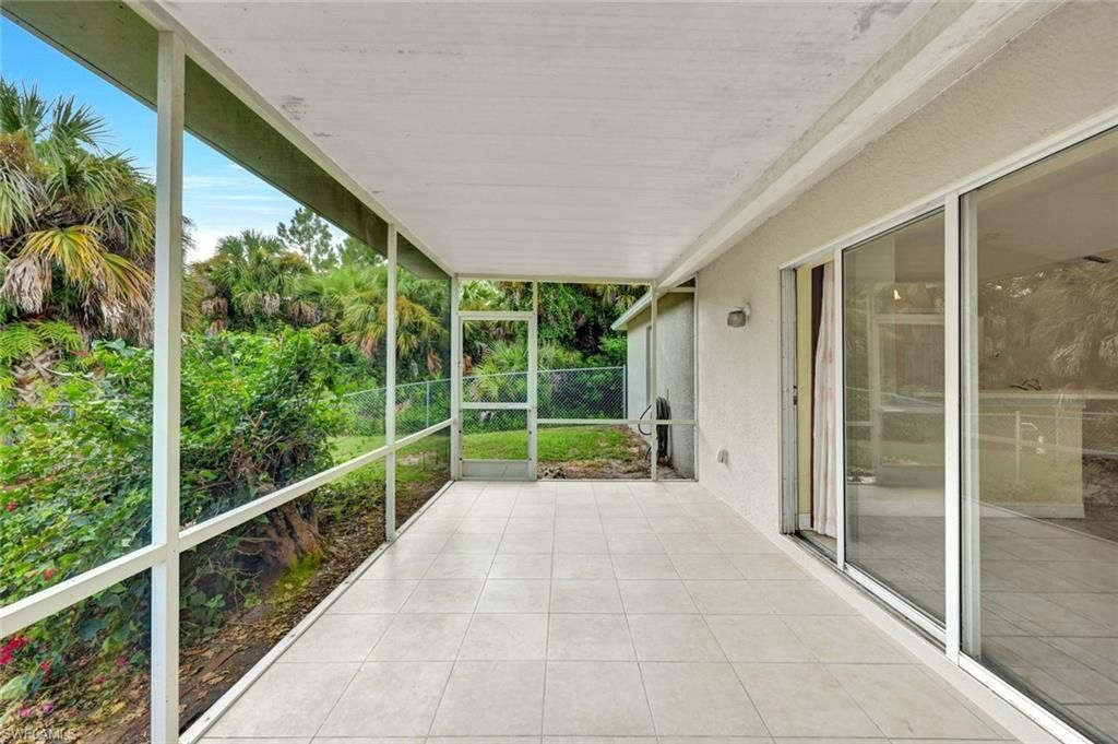4720 22nd Ave Se, Naples, FL 34117 Photo