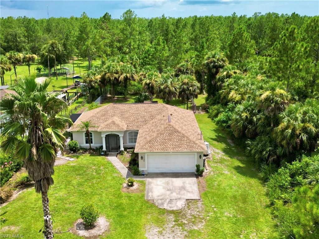 4720 22nd Ave Se, Naples, FL 34117 Photo