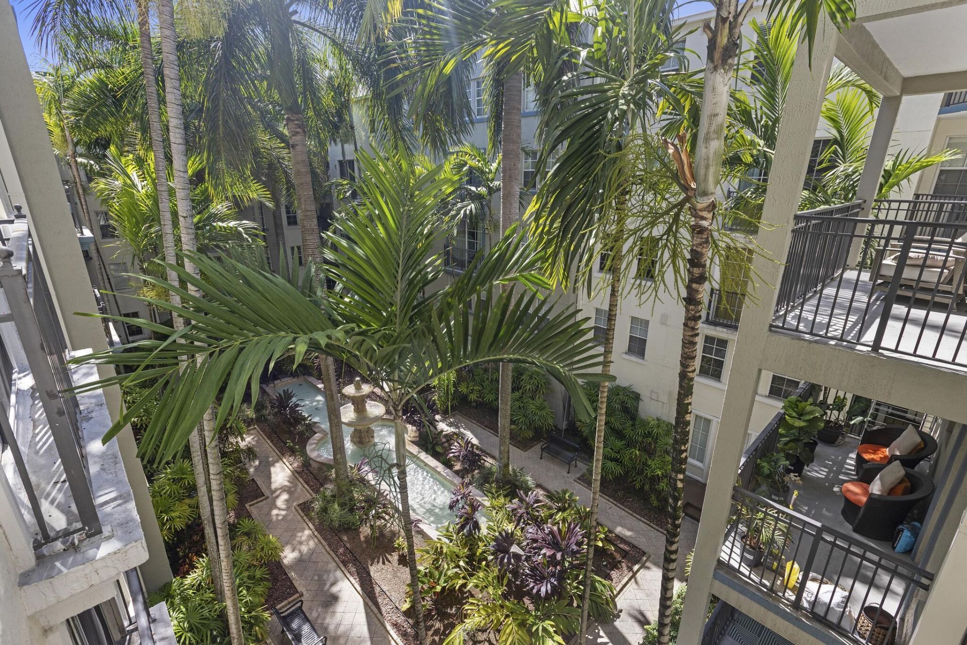 533 NE 3rd Avenue, Unit 425, Fort Lauderdale, FL 33301 Photo