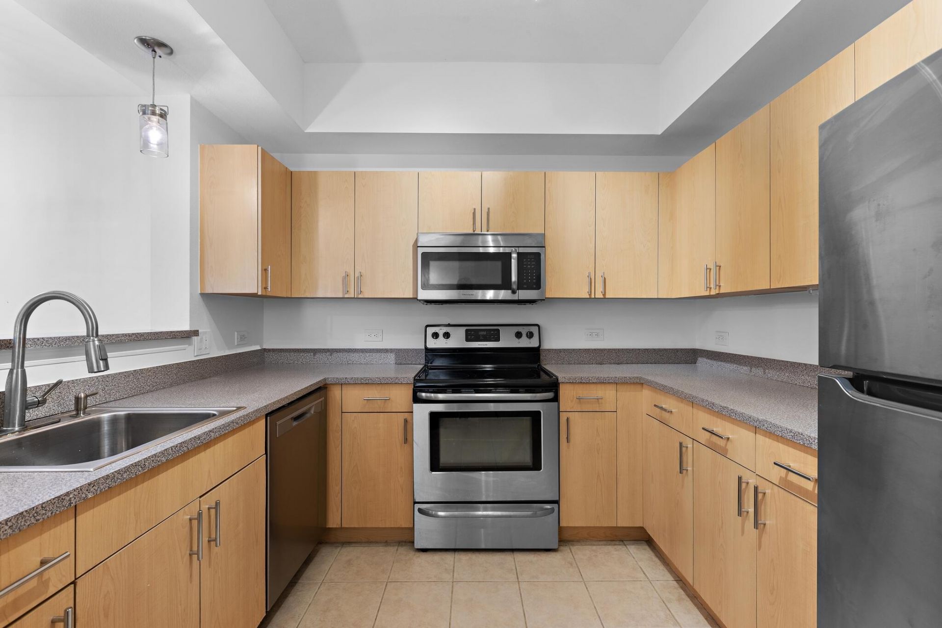 533 NE 3rd Avenue, Unit 425, Fort Lauderdale, FL 33301 Photo