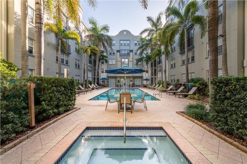 533 NE 3rd Avenue, Unit 425, Fort Lauderdale, FL 33301 Photo