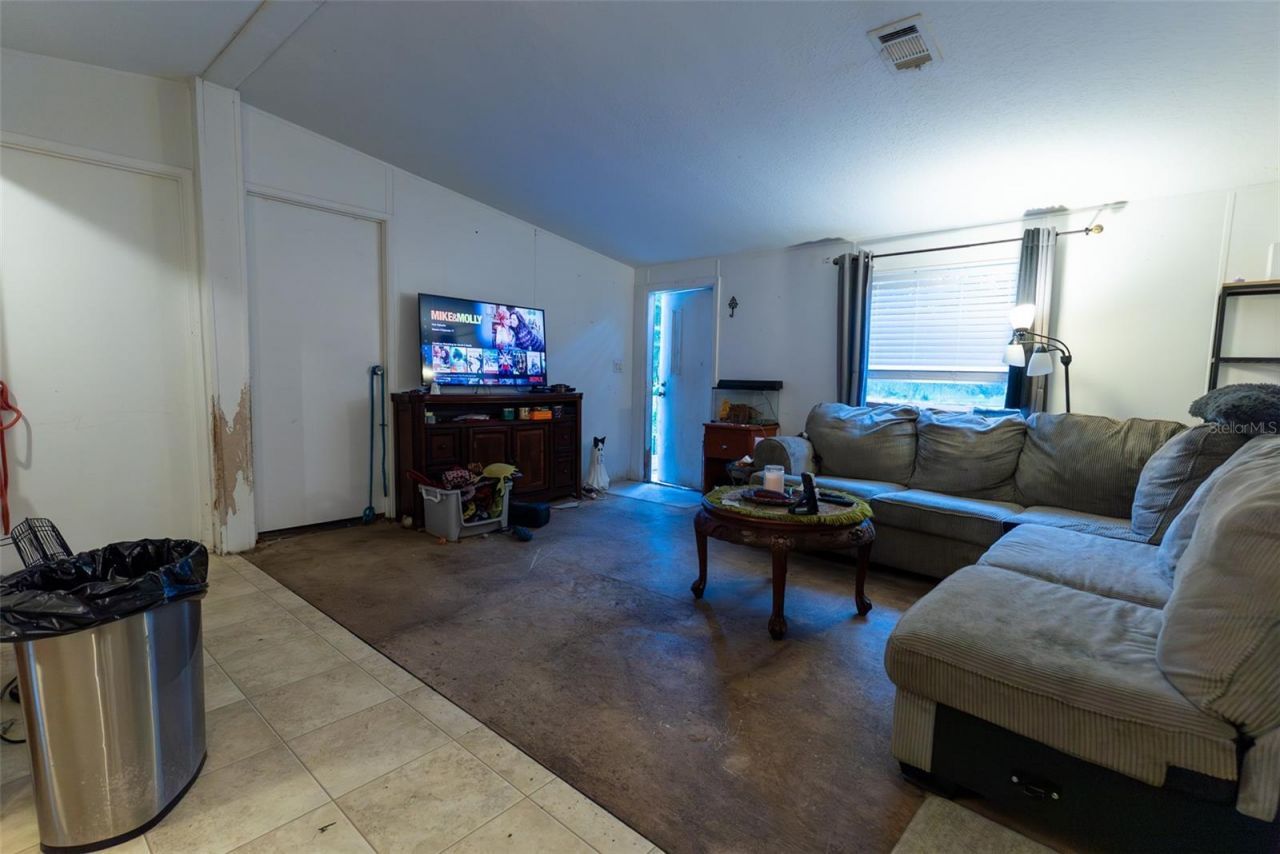 9085 SW 160th Street , Dunnellon, FL 34432 Photo