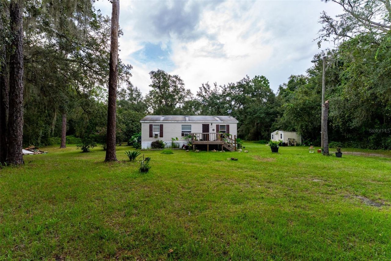 9085 SW 160th Street , Dunnellon, FL 34432 Photo
