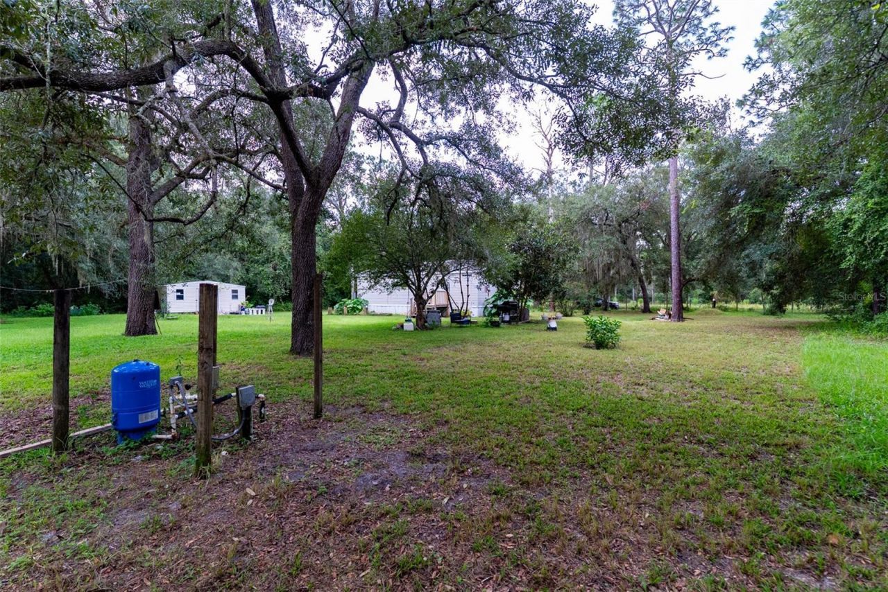 9085 SW 160th Street , Dunnellon, FL 34432 Photo