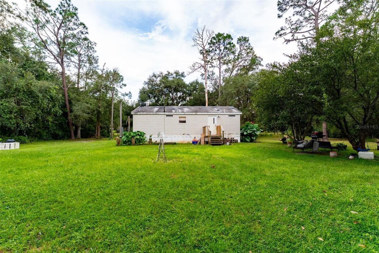 9085 SW 160th Street , Dunnellon, FL 34432 Photo