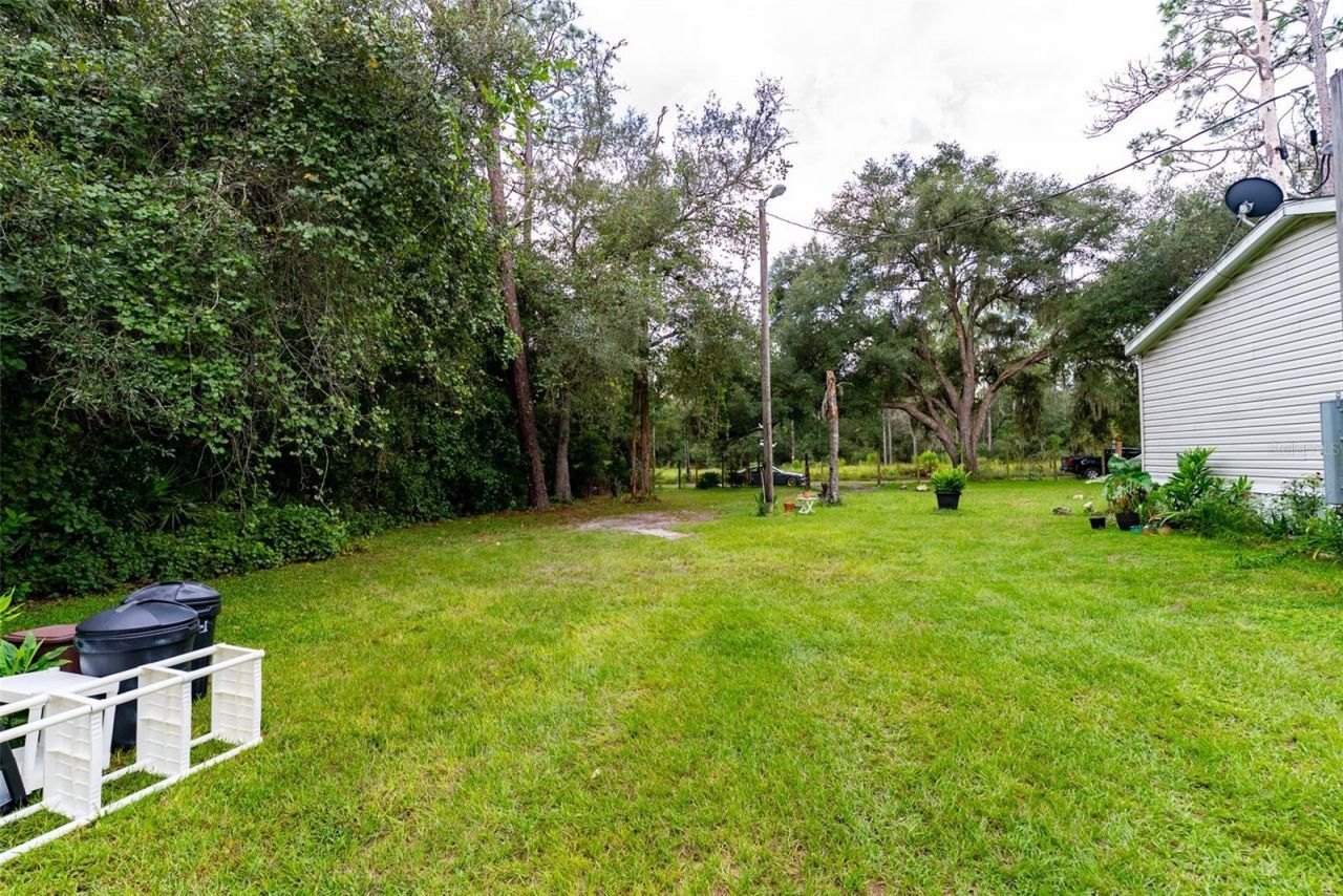 9085 SW 160th Street , Dunnellon, FL 34432 Photo
