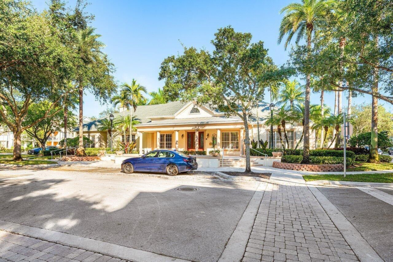 276 Murcia Drive, Unit 301, Jupiter, FL 33458 Photo