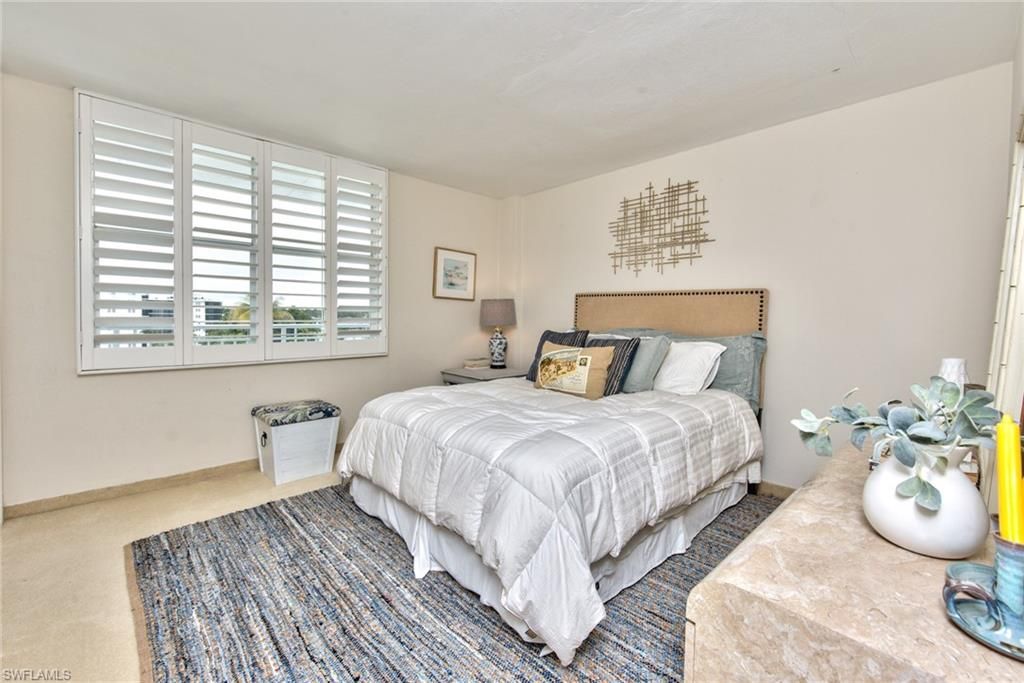 2121 Gulfshore Blvd N, Unit 503, Naples, FL 34102 Photo