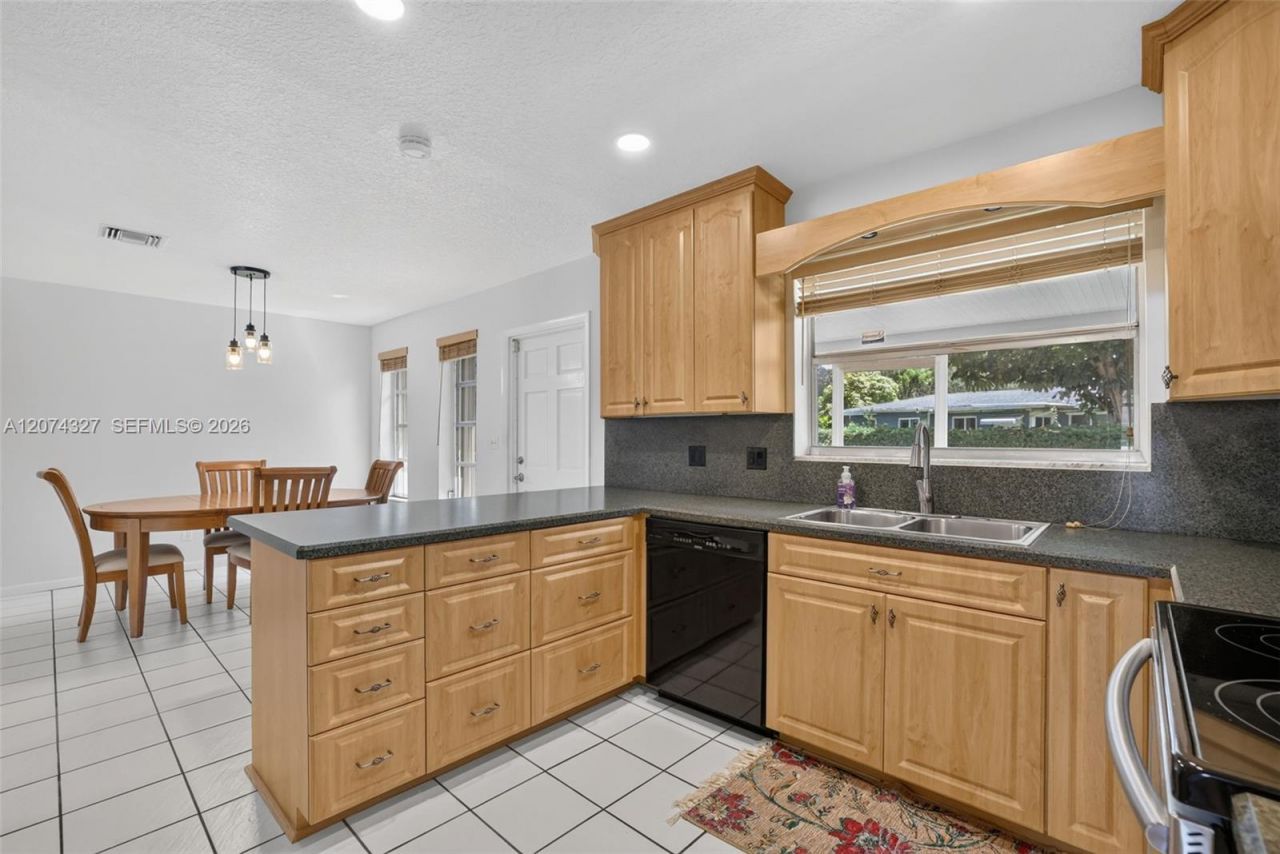 148 SW 126th Ave , Plantation, FL 33325 Photo