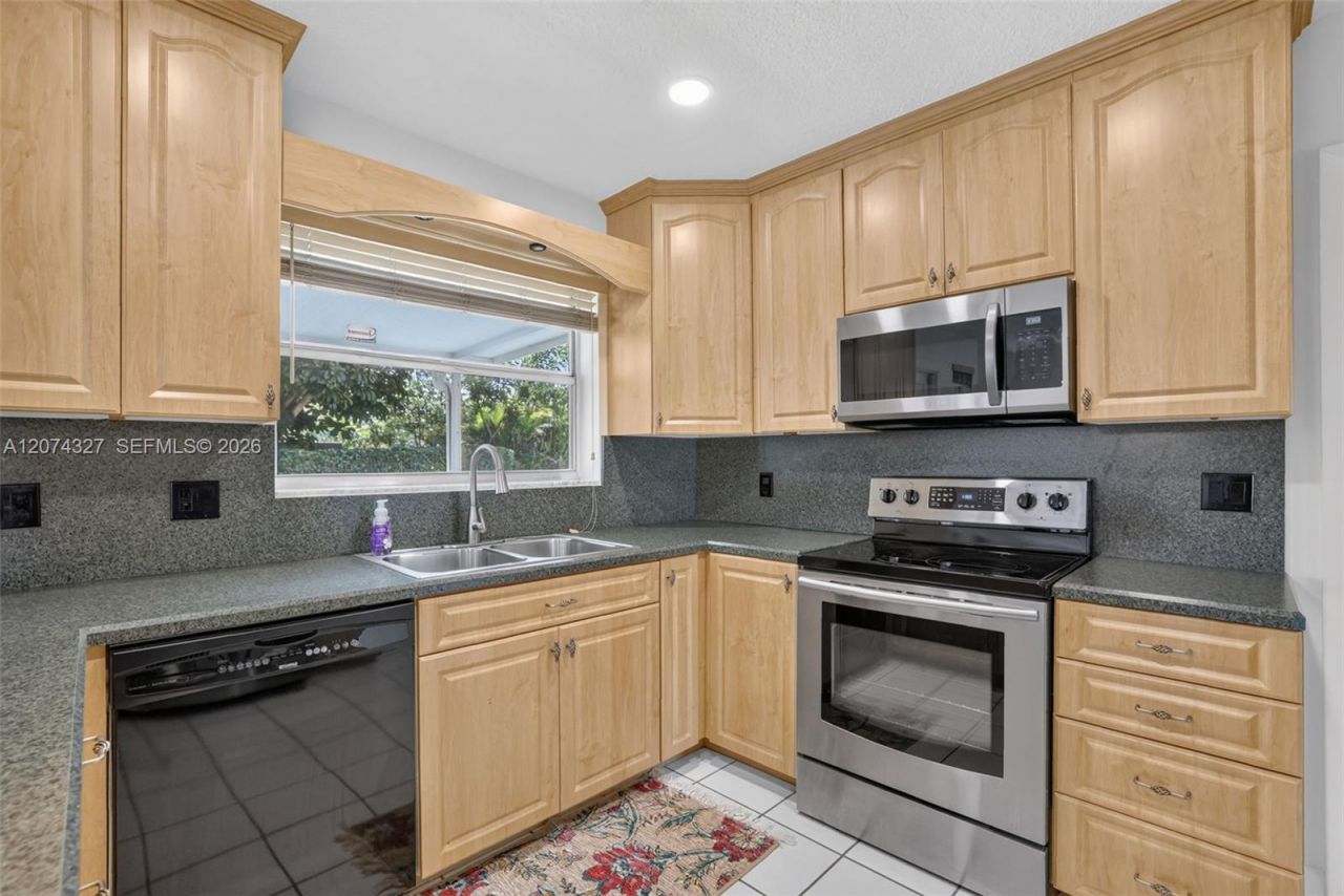 148 SW 126th Ave , Plantation, FL 33325 Photo