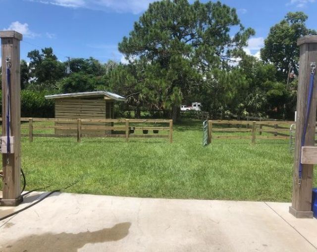 819 Cindy Circle Lane, Unit ~ Barn & G, Wellington, FL 33414 Photo