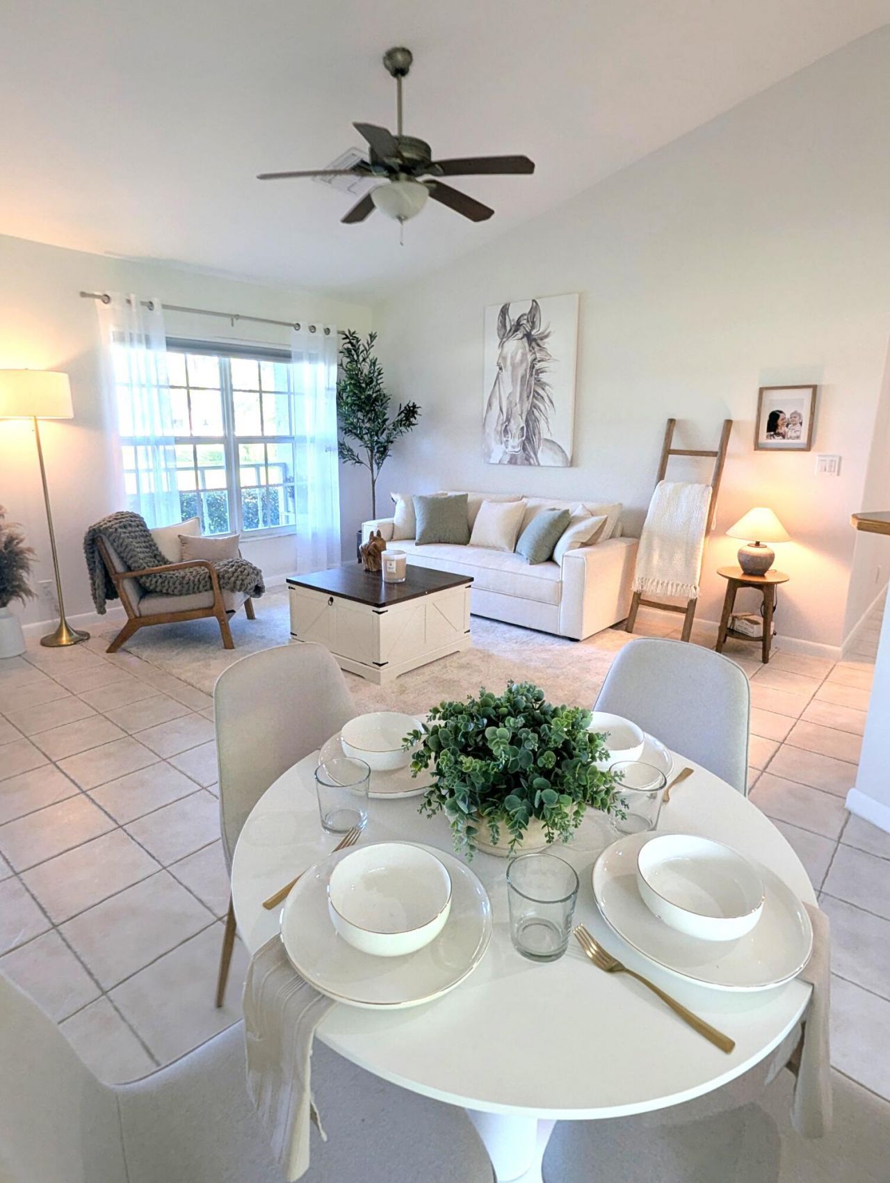 819 Cindy Circle Lane, Unit ~ Barn & G, Wellington, FL 33414 Photo