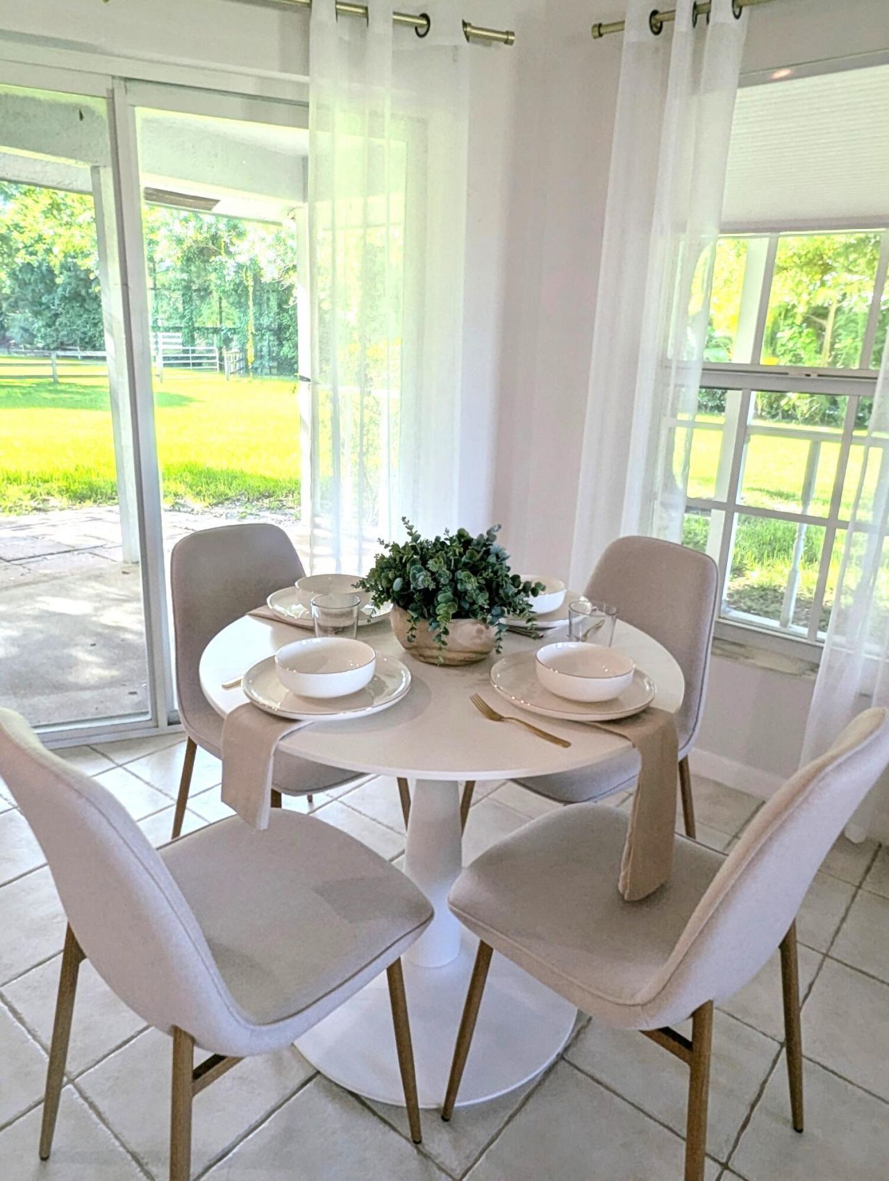 819 Cindy Circle Lane, Unit ~ Barn & G, Wellington, FL 33414 Photo