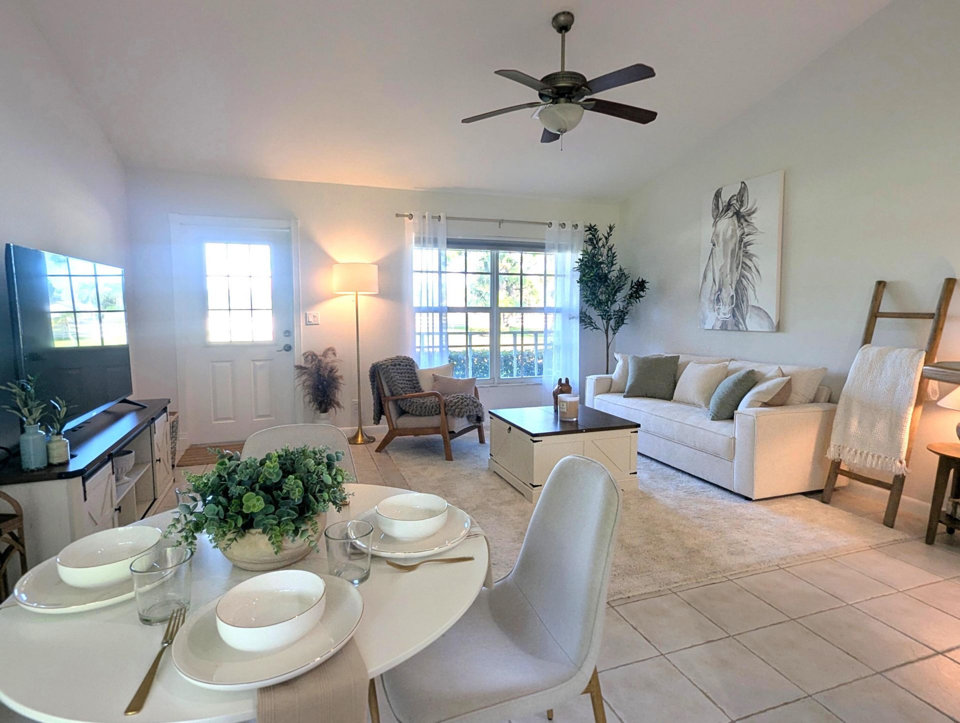 819 Cindy Circle Lane, Unit ~ Barn & G, Wellington, FL 33414 Photo
