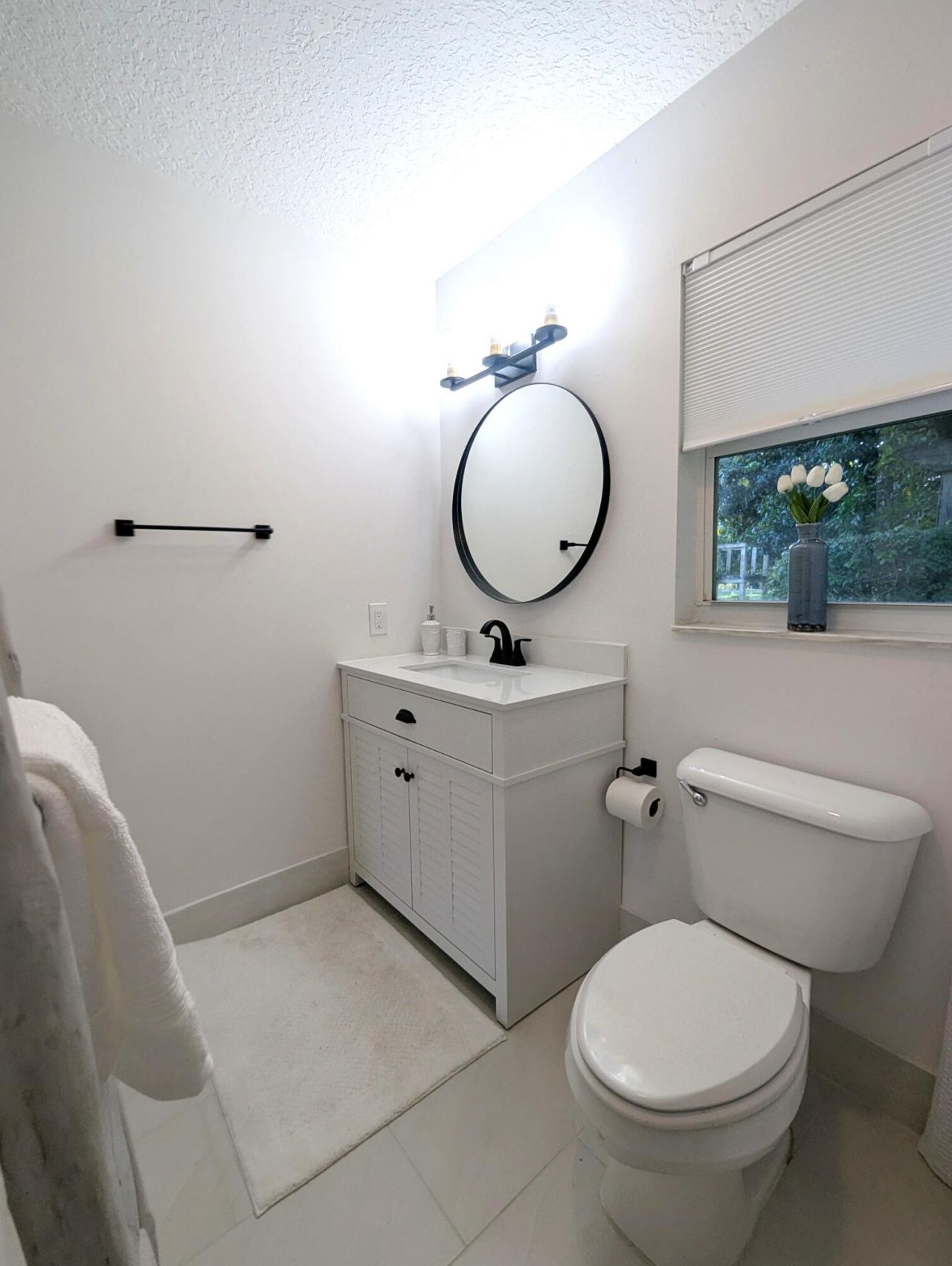 819 Cindy Circle Lane, Unit ~ Barn & G, Wellington, FL 33414 Photo