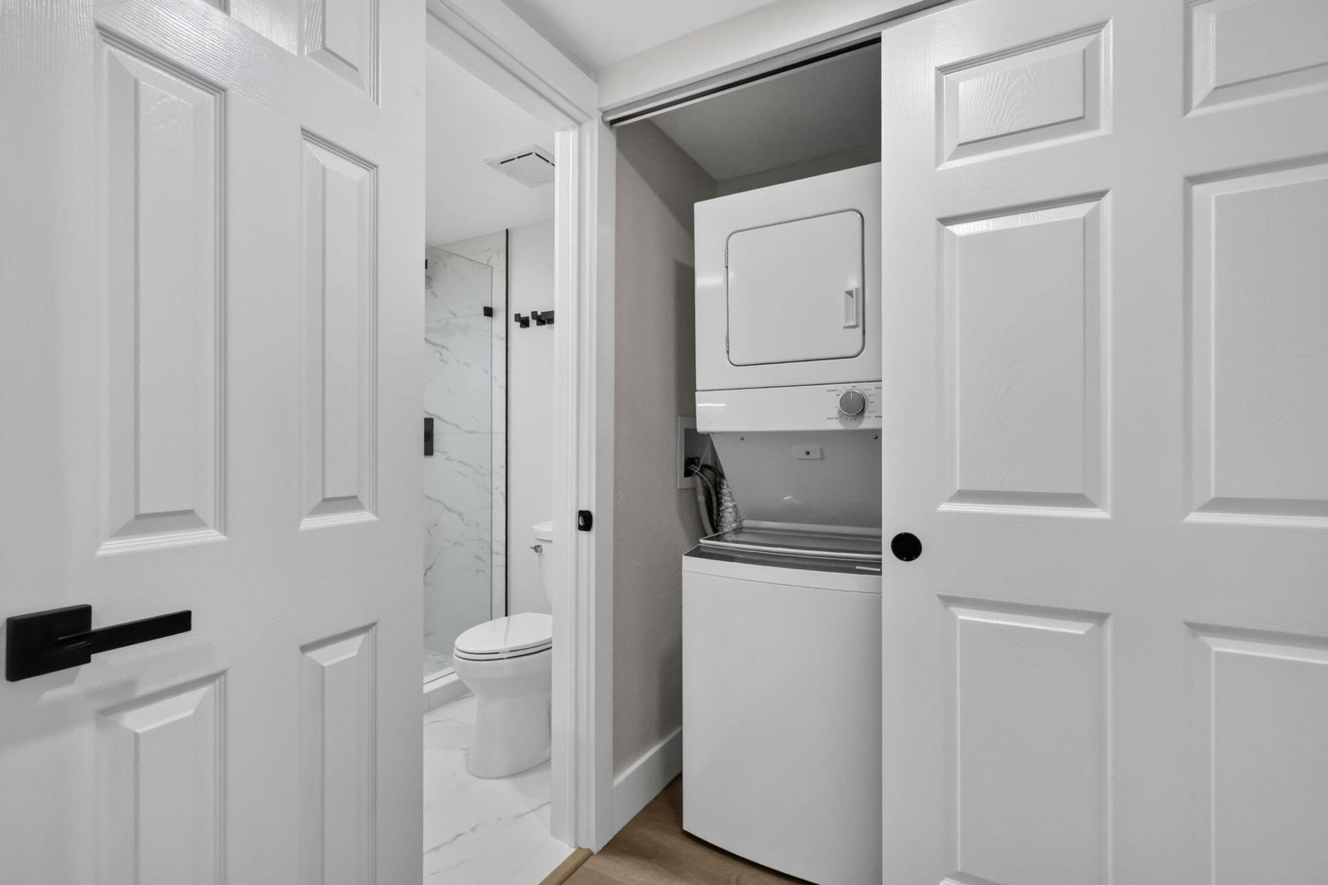 516 Independence Road, Unit 1, West Palm Beach, FL 33405 Photo