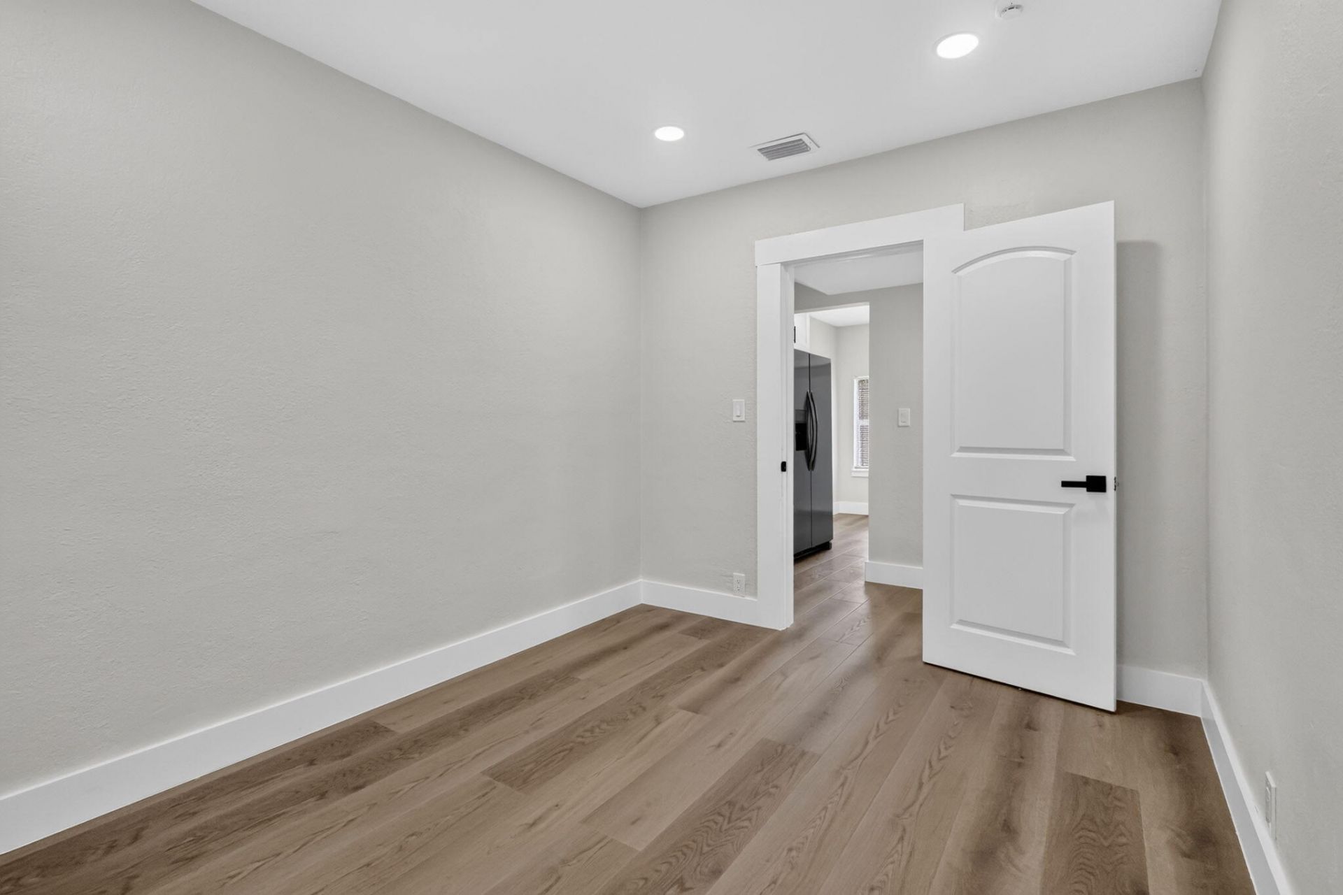 516 Independence Road, Unit 1, West Palm Beach, FL 33405 Photo