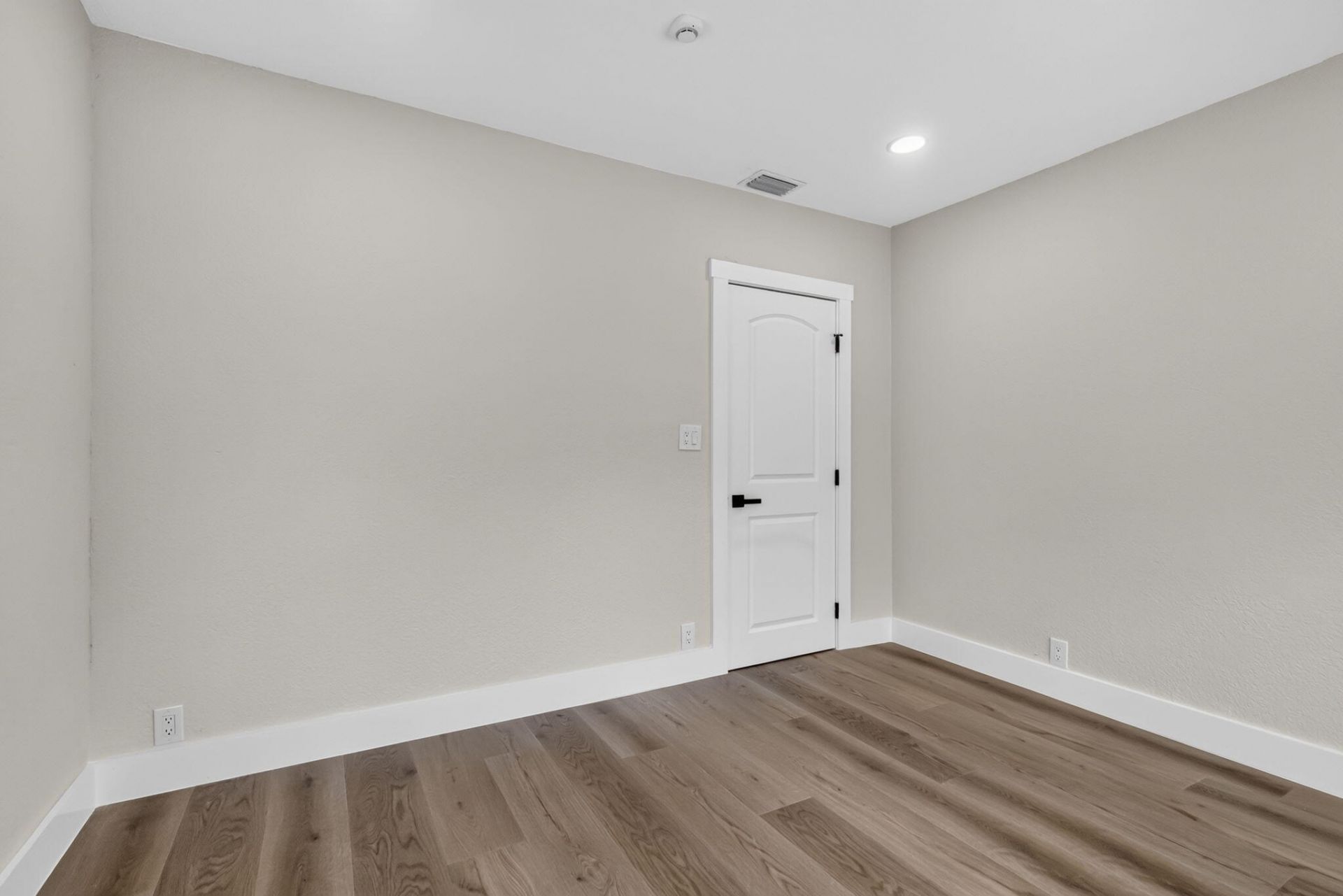 516 Independence Road, Unit 1, West Palm Beach, FL 33405 Photo