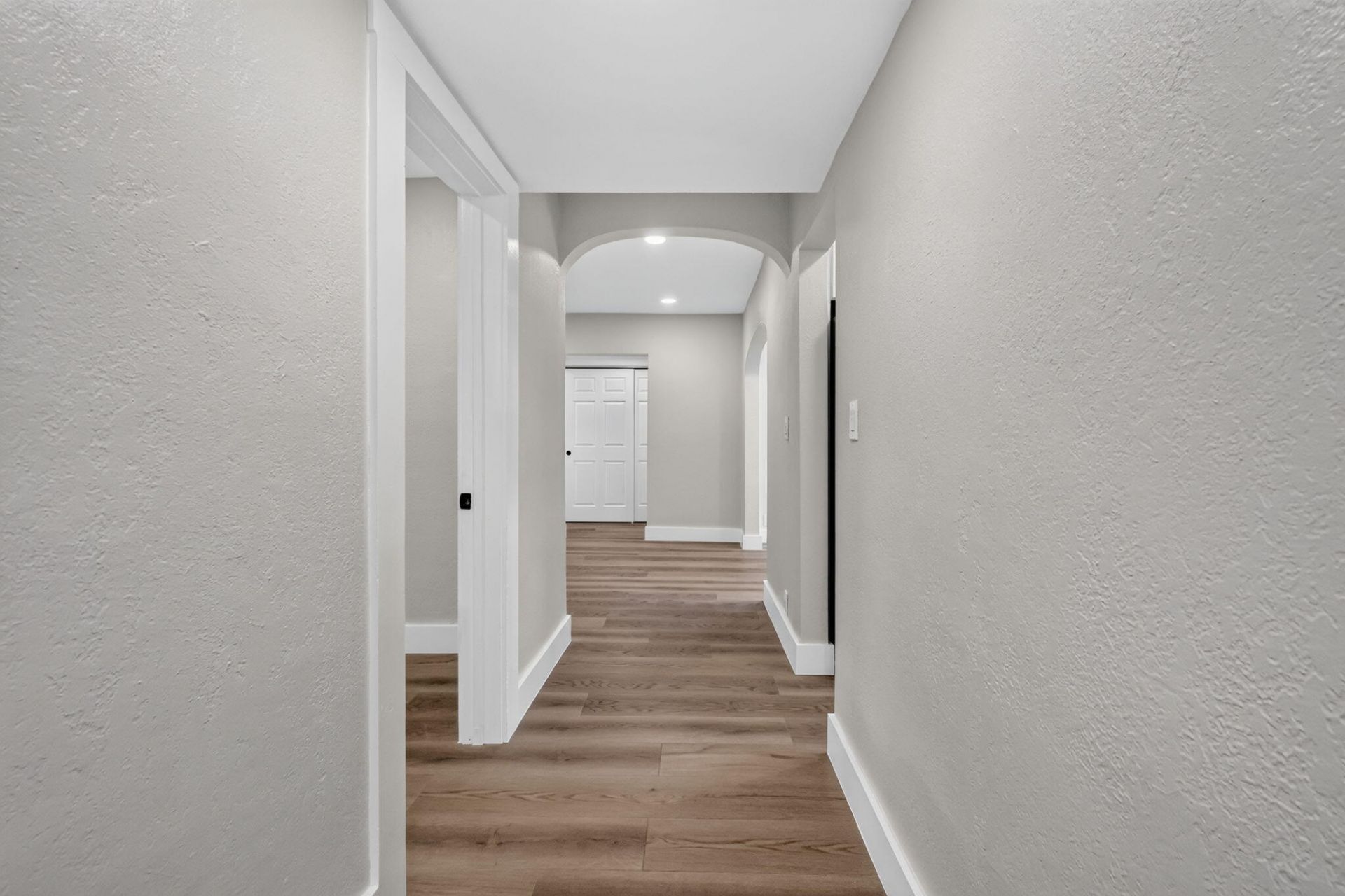 516 Independence Road, Unit 1, West Palm Beach, FL 33405 Photo