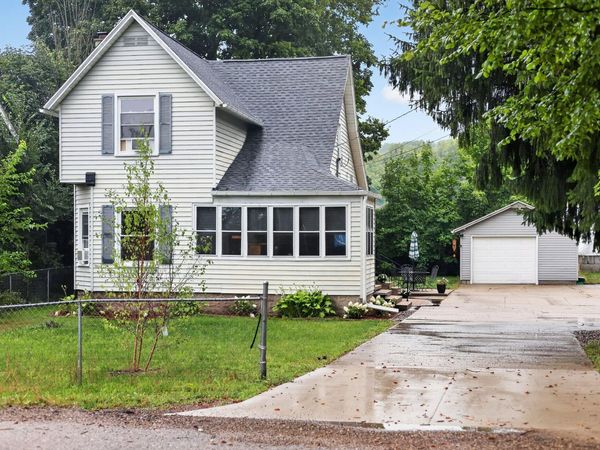 1391 Belleview Drive, Ionia, MI 48846