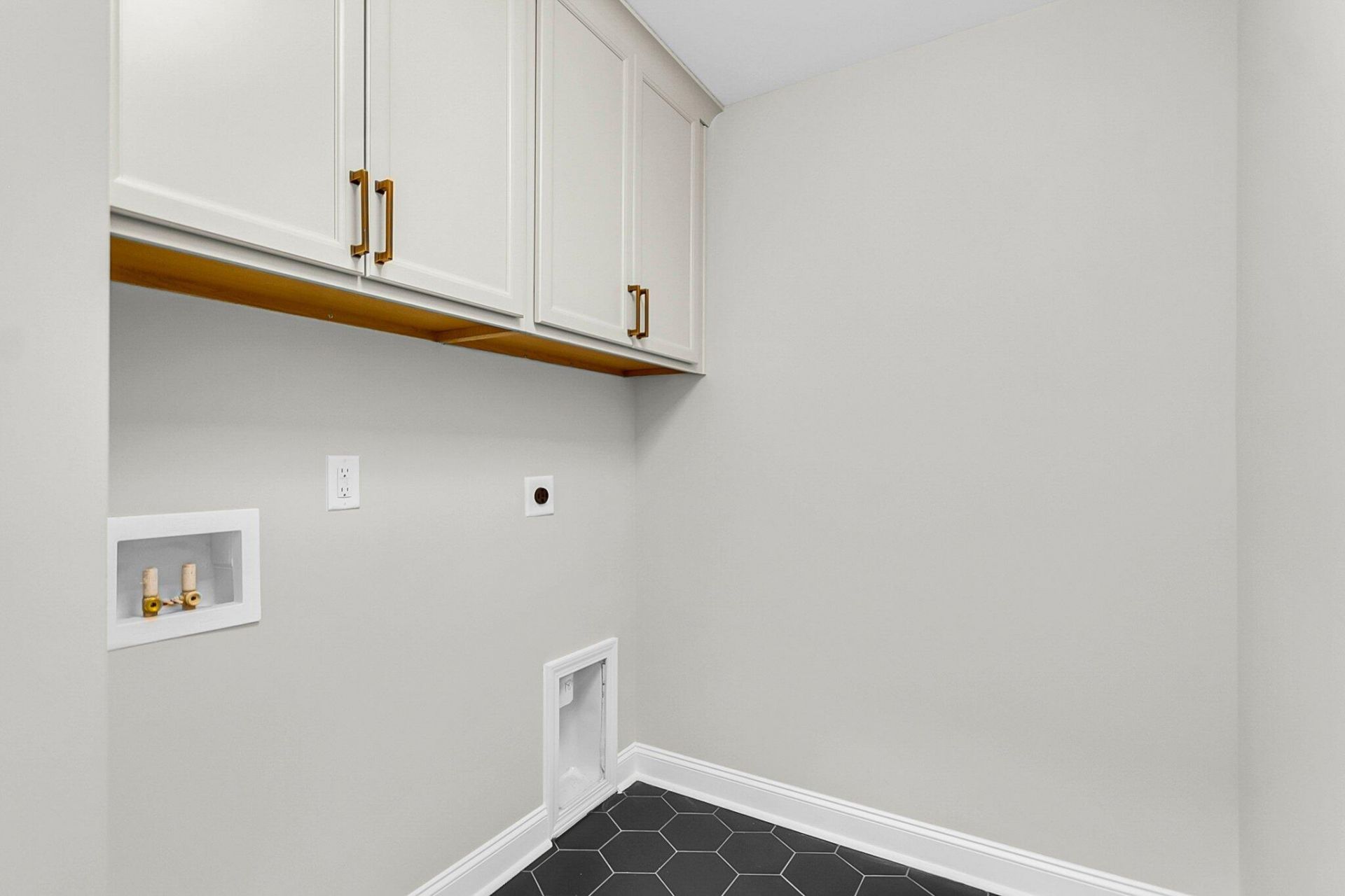 3 Tuggle Lane Drive Photo 21