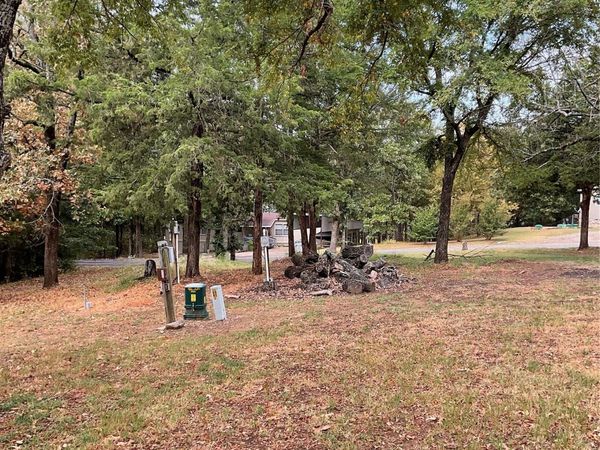 4176 Road , Checotah, OK 74426