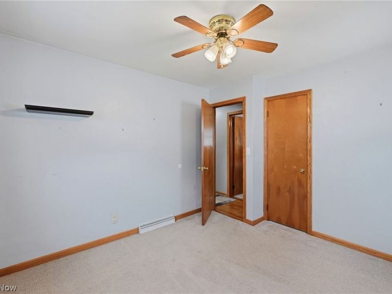 664 Burdie Drive, Hubbard, OH 44425 Photo 18