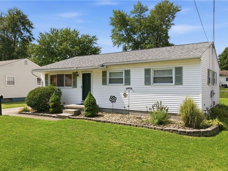 664 Burdie Drive, Hubbard, OH 44425 Photo 33