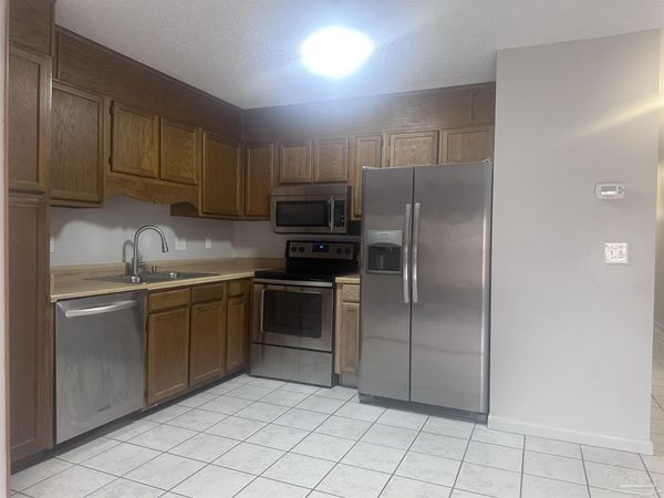 7268 Lago Vista Ct, Pensacola, FL 32506
