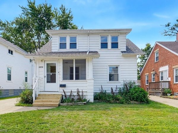 20740 Tracy Avenue , Euclid, OH 44123