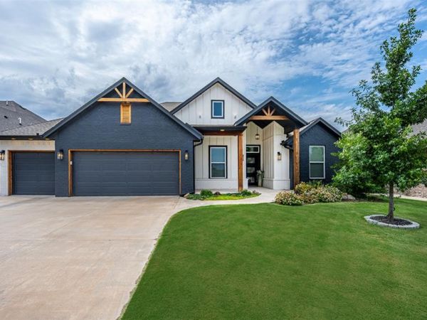 1322 Presidio Drive, Norman, OK 73072