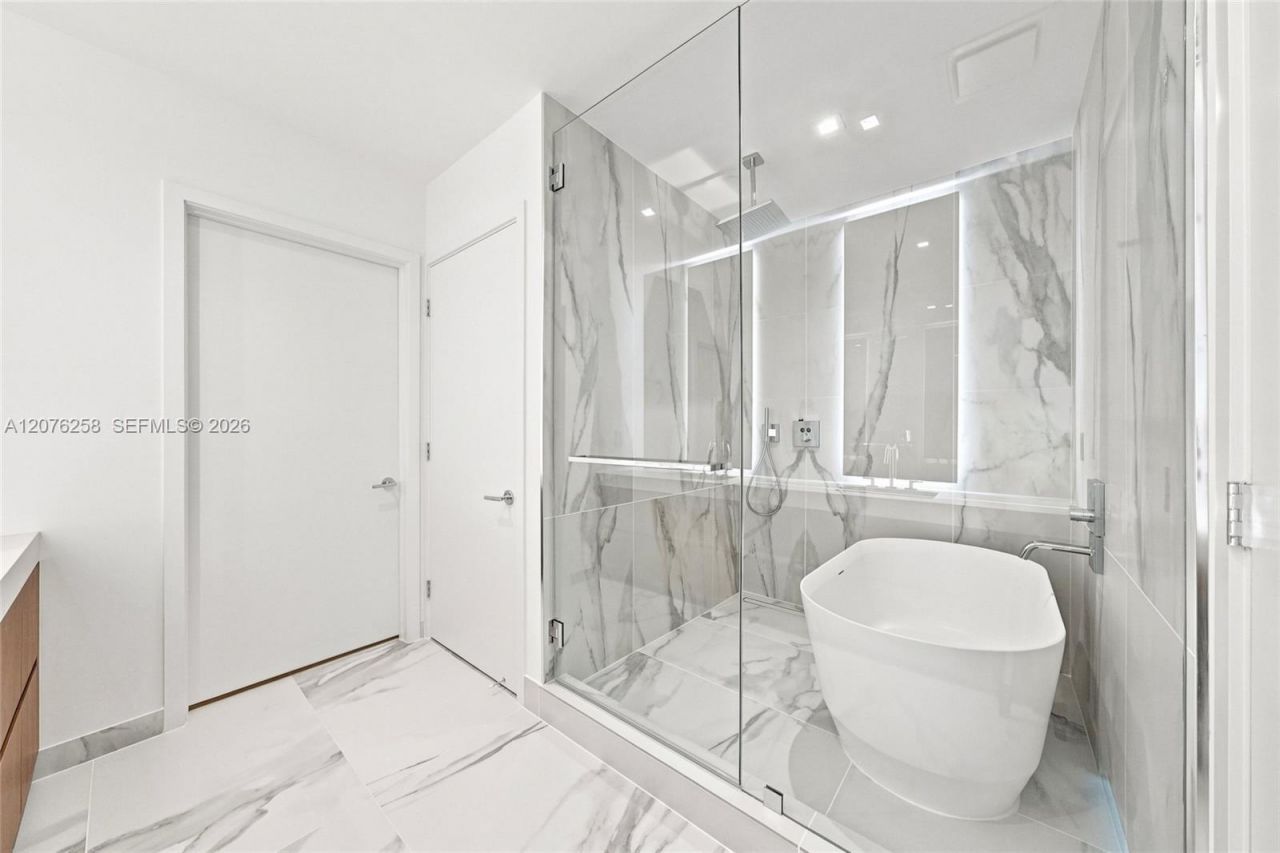 1400 Biscayne Blvd, Unit 708, Miami, FL 33132 Photo