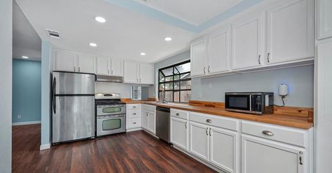 8709 Los Encantos Cir, Elk Grove, CA 95624 Photo