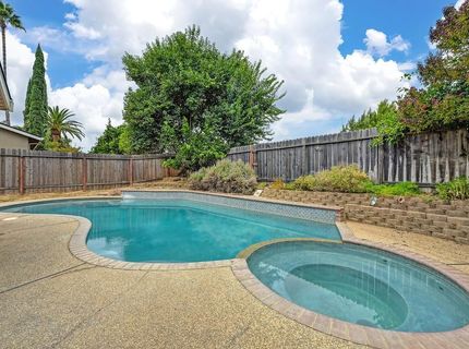 8709 Los Encantos Cir, Elk Grove, CA 95624 Photo