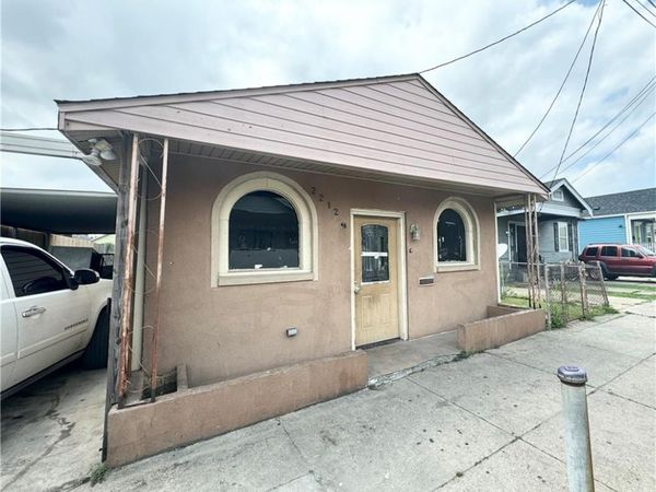2212 PORT Street , New Orleans, LA 70117