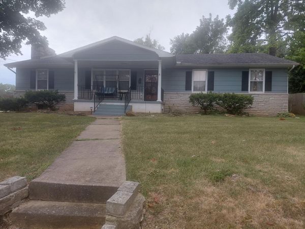 108 W Hickory Street , El Dorado Springs, MO 64744
