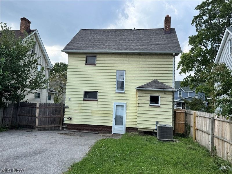3059 W 111th Street, Cleveland, OH 44111 Photo 41